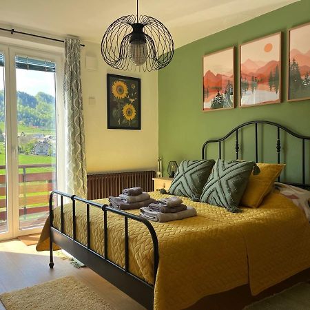 Mountain Vista Apartment เบลด ภายนอก รูปภาพ