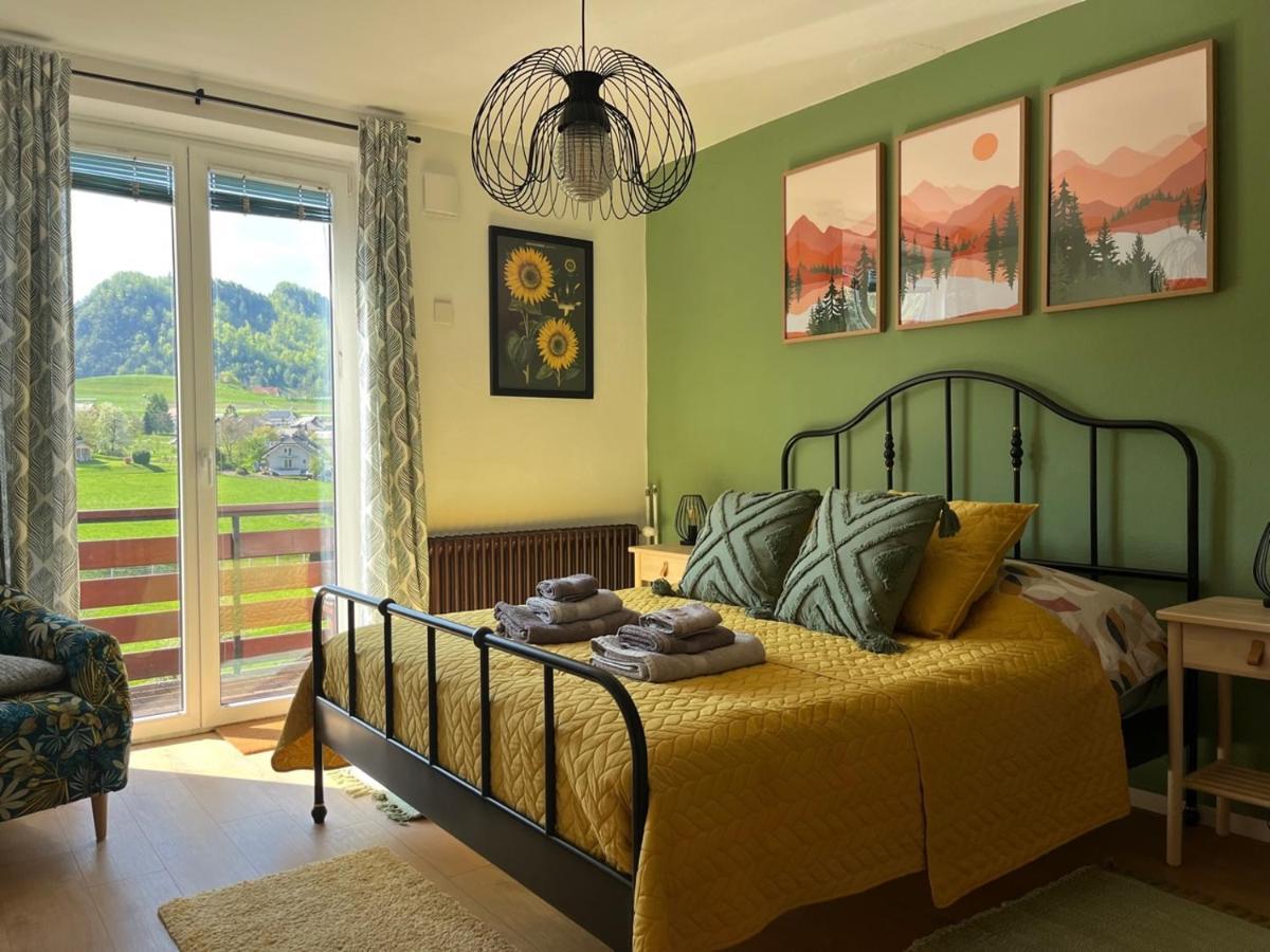 Mountain Vista Apartment เบลด ภายนอก รูปภาพ